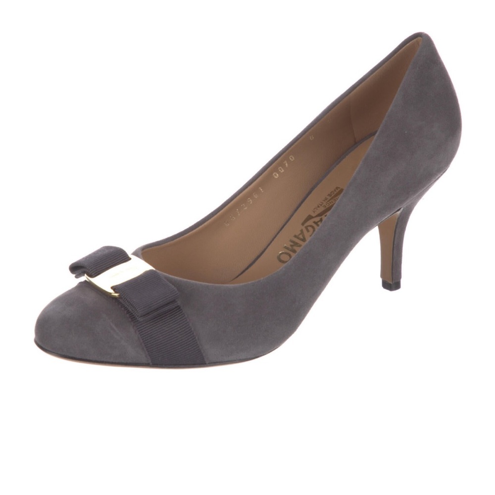 Salvatore Ferragamo Vara Bow Accent Suede Pumps